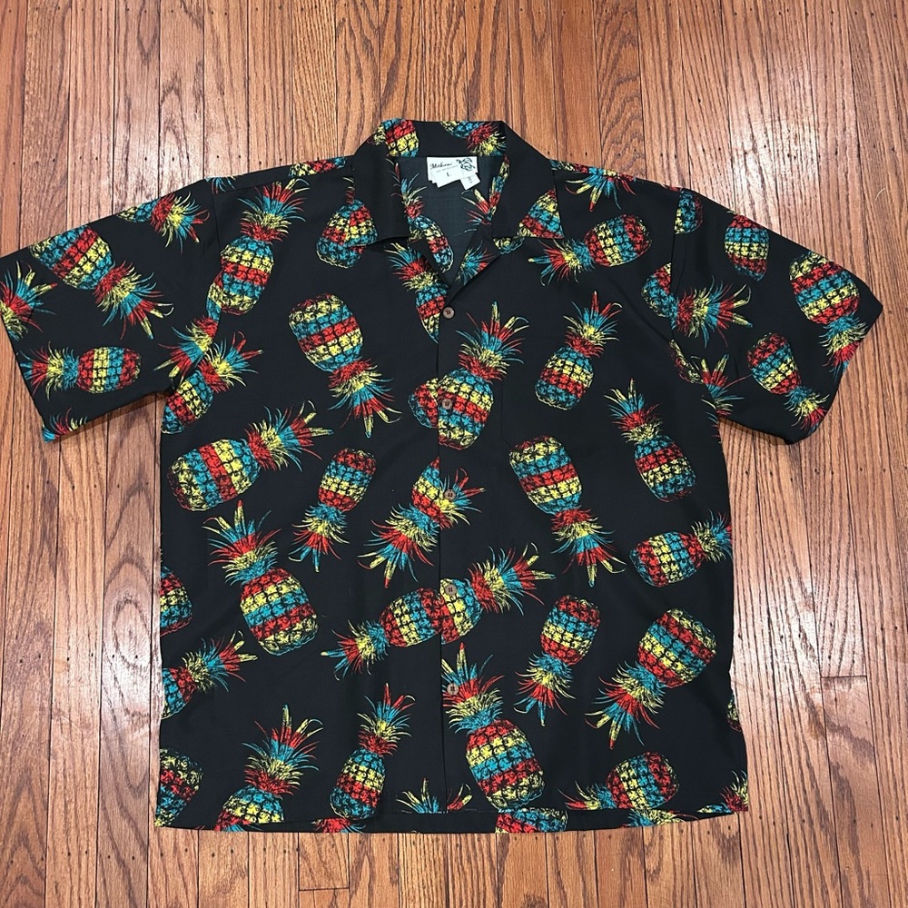 Makani Multicolor Pineapple Print Hawaiian Shirt - men’s Large